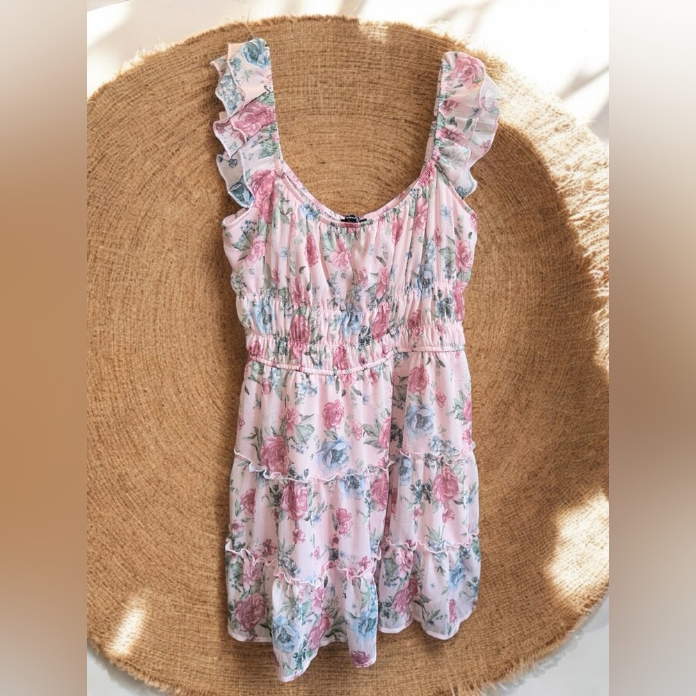 • Streetwear Society Floral Dress | Medium